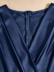 Franclia Women's Elegant Commuter V-Neck Bodycon Fitted Business Satin Stretch Glossy Metal Buckle Dress, Spring/Summer Inner Layer Dress - Navy Blue - View 3
