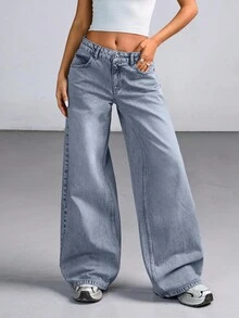 CasuGlow Low Waist Heavy Wash Slant Pocket Wide Leg Jeans - Light Wash - View 4