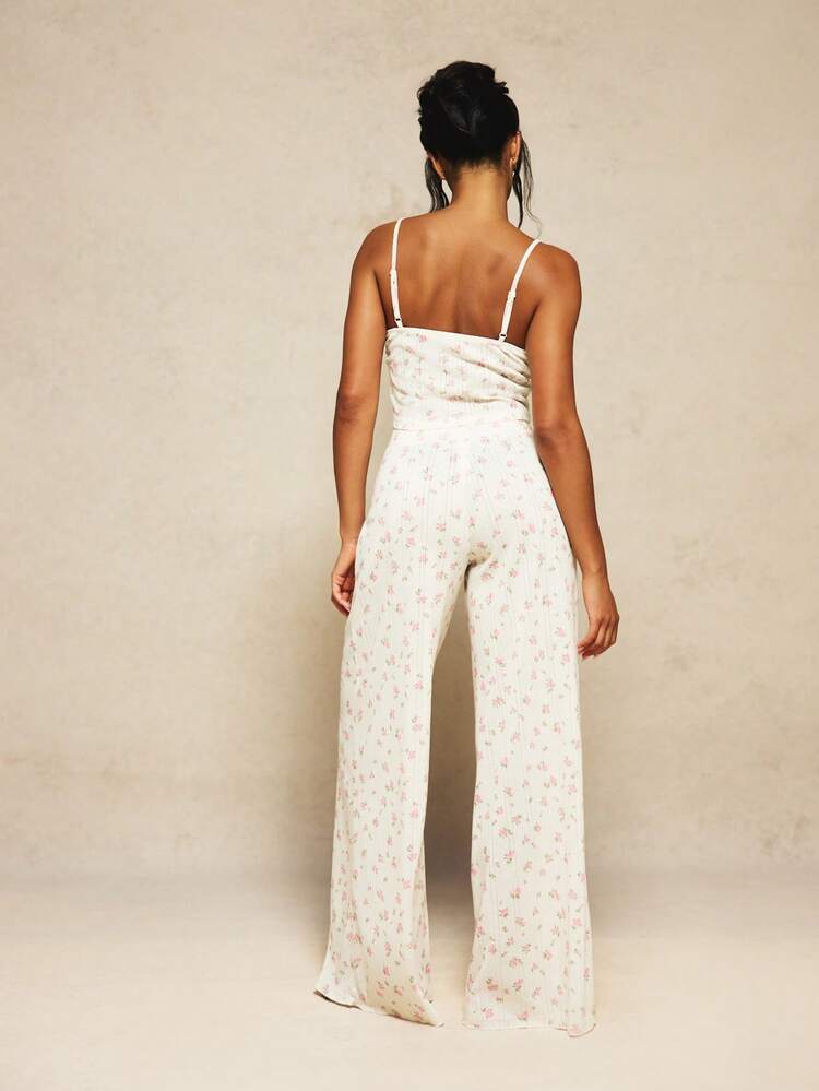 MISSGUIDED X Carli Bybel Floral Cami Top And Wide Leg Trouser Set