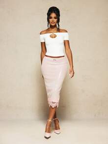 MISSGUIDED X Carli Bybel 亮片淺粉色中長版貼身鉛筆裙，細緻蕾絲裙襬設計，閃耀光澤，適合晚宴派對場合 - 粉色 - 查看 6
