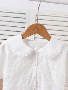 SHEIN Genkimix Kids 少女度假海灘休閒百搭刺繡鏤空白色寬鬆短袖襯衫，適合假期、夏季、旅行 - 白色 - 查看 5