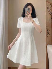 Celisse Elegant French Light Luxury Style Jacquard Square Neck Short Sleeve Waist-Defining Slimming A-Line Commuter Vacation Spring Summer Women's Dress - White - View 7