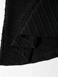 GlowEve CURVE 大尺碼女款無袖背心上衣，前中拉鍊設計 - 黑色 - 查看 4