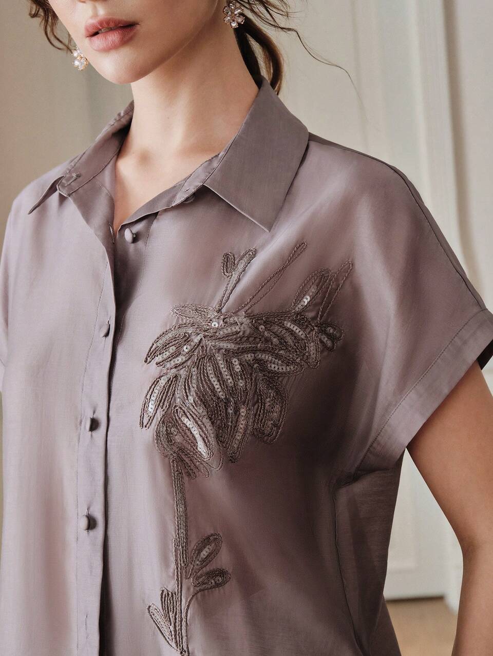 Summer New Short Sleeve Lapel Shirt Casual Style Shirt With Sequin Floral Embroidery Top