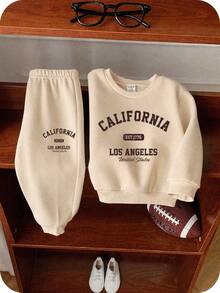 SHEIN 男嬰保暖內裡加厚圓領針織衛衣上衣與運動長褲套裝，舒適百搭休閒時尚日常極簡風基礎款，適合秋冬室內、戶外滑雪、日常、運動、派對、攝影 - 杏色 - 查看 1