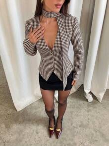 Aloruh 現代休閒通勤風 緞帶裝飾深V領格紋咖啡棕短版女款西裝外套 - 咖啡棕 - 查看 7