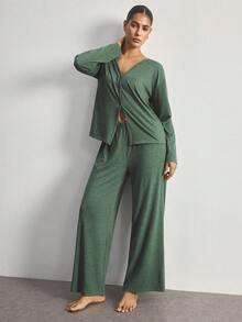 Ocili Minimalistischer, bequemer, kragenloser, weicher Pyjama-Set für Frauen - Dunkelgrün - Übersicht 6