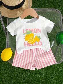 SHEIN 嬰幼兒夏季清新水果印花短袖套裝，休閒2件套，HELLO檸檬圖案短袖上衣 + 粉色與白色條紋短褲，適合外出穿著 - 淺粉色 - 查看 6