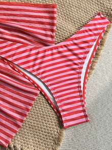 SHEIN Swim 女款 3 件式分體比基尼套裝，熱帶可愛多色條紋印花掛脖三角上衣、可愛三角泳褲、網紗罩衫裙，熱銷海灘度假休閒優雅情人節派對泳裝套裝，女款度假優雅海灘穿搭 - 彩色 - 查看 5