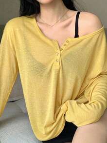 Dazy Plus Solid Color Large Scoop Neck Half-Open Placket Long Sleeve T-Shirt Spring Summer - Yellow - View 2