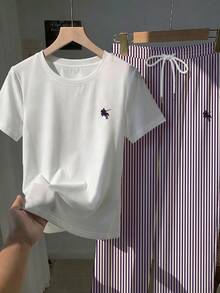 Comfortcana 2件組刺繡圓領短袖上衣與條紋印花長褲，休閒風 - 紫色 - 查看 4