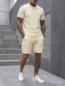 Manfinity CasualCool 男士舒適衛衣面料圓領短袖T恤與抽繩鬆緊腰短褲2件套，3D工裝口袋，時尚簡約，適合休閒度假、派對、聚會、約會、球類運動、極簡辦公，春夏季經典山本風短袖短褲套裝，經典熱銷套裝，適合自穿或送禮給朋友 - 杏色 - 查看 5