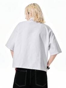 ROMWE MEN Goth 男士短袖衬衫，哥特风印花+黑色领结设计，开襟纽扣休闲衬衫，适合夏季日常休闲、学院风、街头风等场合 - 彩色 - 查看 3