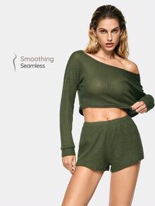 SHAPORA Solid Color Cropped Top And Shorts Casual Outfit Set, Winter Clothes - Dark Green - View 3