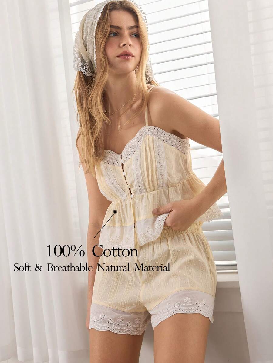 Ocili Bộ đồ ngủ nữ gồm áo hai dây và quần short thêu họa tiết rỗng, viền bèo nhún. - Màu be - Xem 1