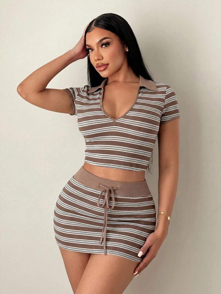 SHEIN SXY 大尺碼女款條紋短袖T恤與裙子休閒兩件套 - 卡其色 - 查看 1
