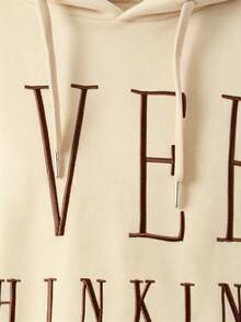 SHEIN LUNE CURVE 大尺碼女款字母刺繡極簡風連帽衛衣 韓系休閒寬鬆慵懶美式復古女裝 - 杏色 - 查看 4