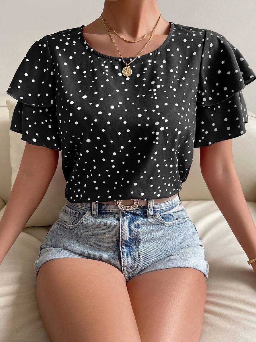 SHEIN Holidaya 女款圓領波點圖案休閒荷葉邊短袖襯衫 - 黑色 - 查看 1