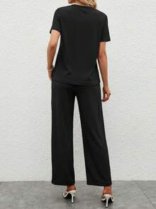 SHEIN LUNE 素色T恤與斜口袋寬腿褲，休閒風 - 黑色 - 查看 2