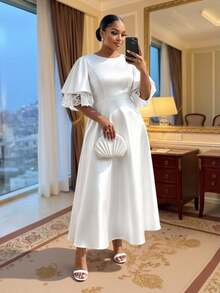 SHEIN Lady CURVE Plus Size Solid Color Round Neck Lace Patchwork Elegant Long Summer Dress Bridal Wedding Guest Formal Cocktail White Evening Party Wedding - White - View 4
