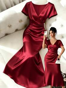 Franclia Plus Size Women Elegant Ruched Pearl Button Decor Short Sleeve Fishtail Dress, Spring/Summer Cocktail Burgundy - Red - View 1