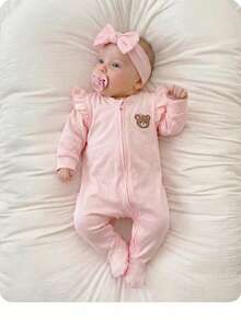 SHEIN Combinaisons à manches longues pour bébé fille nouveau-né avec imprimés ours et nœud mignons, bodies doux et adorables pour nourrisson, ensemble de vêtements unisexe pour bébé avec volants délicats et fermeture éclair complète, vêtements de nuit confortables pour nourrisson, combinaisons zippées en coton rose et blanc pour bébé fille nouveau-né avec graphiques d'ours et pieds, vêtements bébé zippés, vêtements bébé nouveau-né, vêtements bébé nouveau-né unisexe - Rose bonbon - Voir 4