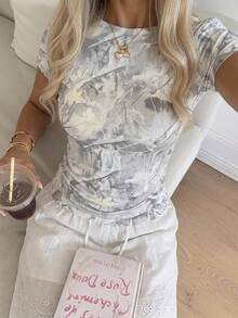 CovetEZ 女款 95% 棉淺色迷彩印花 T 恤，修身短袖休閒基本上衣，夏季都市度假復古 Y2K 風格，軟妹/純欲風 - 彩色 - 查看 6