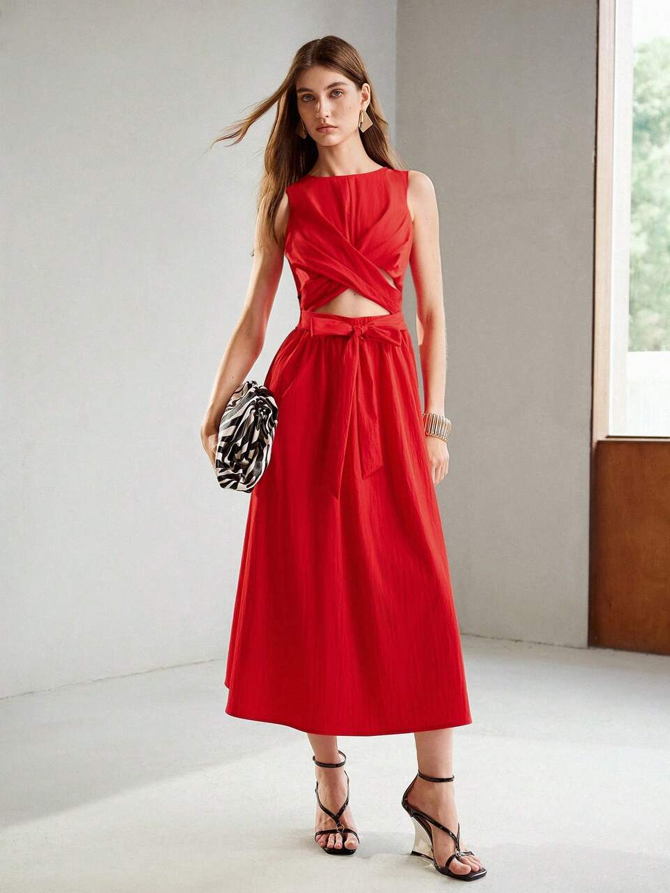 UNIQUE EXQUISITE WOMEN'S MID-LENGTH DRESS