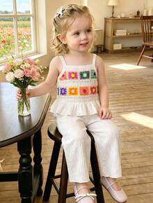SHEIN Vintaside Kids 嬰兒(女嬰)休閒日常時尚細肩帶上衣配花卉刺繡精緻柔軟素色長褲套裝 夏季嬰兒外出可愛陽光穿搭 - 杏色 - 查看 6