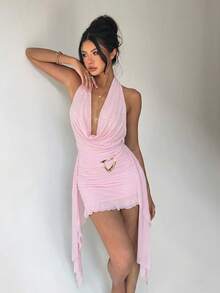 Aloruh 春夏新款性感派對音樂節婚禮季海灘度假綠色網紗深V掛脖露背貼身不對稱荷葉邊迷你洋裝，聖帕翠克節洋裝，波西米亞風音樂節洋裝 - 粉色 - 查看 8
