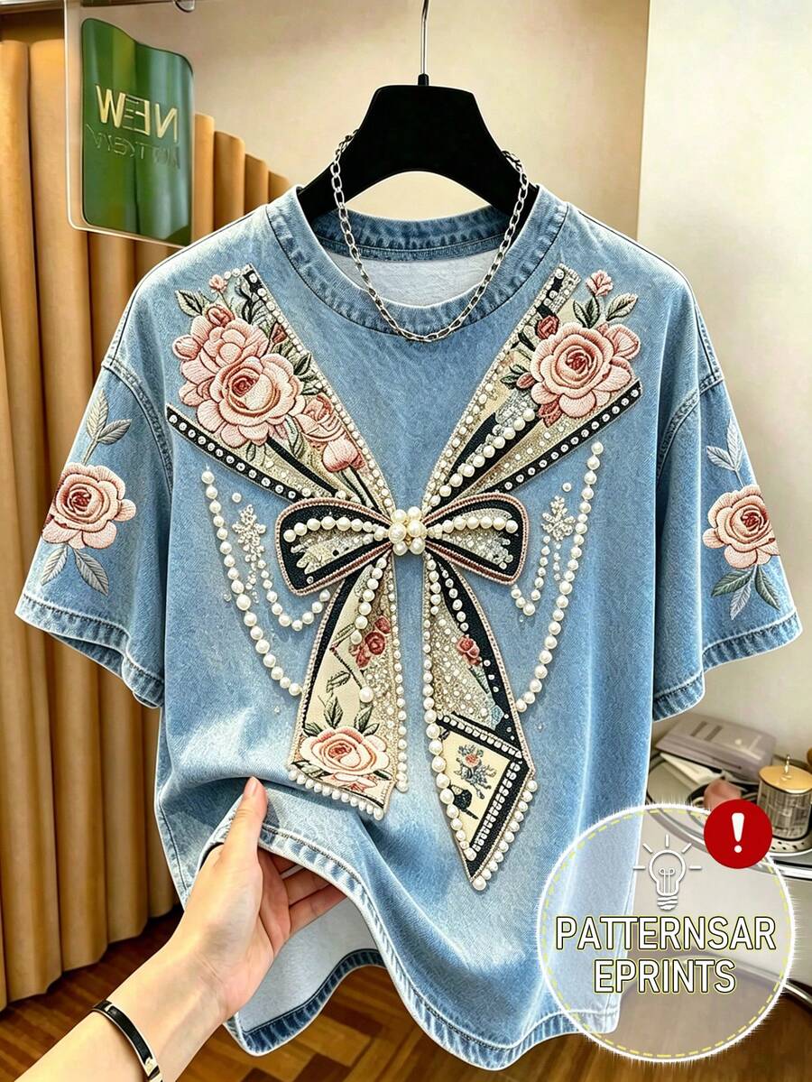 Resyla 女款T恤，仿牛仔刺繡工藝，仿珠飾圖案印花T恤，圓領短袖寬鬆版型T恤，優雅女款T恤，適合日常穿著與約會場合。女款短袖上衣，夏季女款上衣，最新女款上衣，蝴蝶花刺繡圖案T恤 - 彩色 - 查看 1