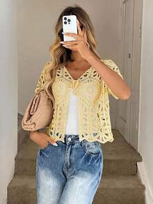 Easowa Cardigan femme jaune à manches courtes, ajouré, avec nœud papillon et lacets - Jaune d'oie - Voir 4