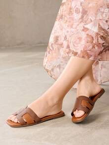 MOTF PREMIUM WOMEN'S COMFORTABLE MINIMALIST CASUAL FLAT SANDALS FOR CHRISTMAS SPRING SHOES - Mocha Brown - View 4