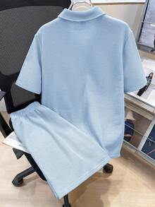 SHEIN 2件/套 青少年男童寬鬆版型素色翻領短袖 Polo 衫與短褲套裝，適合學校穿著 - 淺藍色 - 查看 2