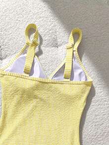 Swim Lushoire Baju Renang Terusan Bergaris dengan Detail Silang di Dada, Terbuat dari Kain Khusus - Kuning - View 3