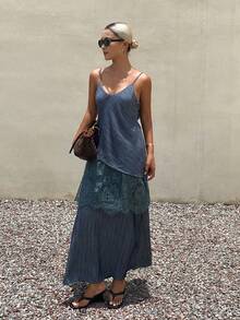 Livesso Damen Sommer V-Ausschnitt Blau Spitze Patchwork mehrlagig gerafft locker Bohemian Urlaubs-Kleid - Grau - Übersicht 5