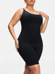 SHAPORA Plus Size Women Solid Color Scoop Neck Sleeveless Romper - Black - View 3