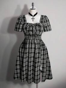 SHEIN ICON Große Größen Y2K Vintage Kleid mit quadratischem Ausschnitt und Karomuster, Midi-Kleid mit Schlitz vorne, Vintage Gothic Punk Kleid - Schwarz und Weiss - Übersicht 3