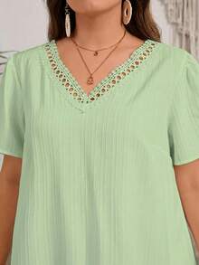 Rosumi Plus Size Women's Hollow Out Decor Ruffle Hem Dress - Green - View 8