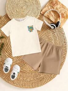 SHEIN 1 Set Baby Boys Casual Fashion Cool Cartoon Face Checkerboard Pattern "MAMA'S BOY" Letter Print Short Sleeve T-Shirt And Shorts Set, Suitable For Summer Outings - Multicolor - View 3