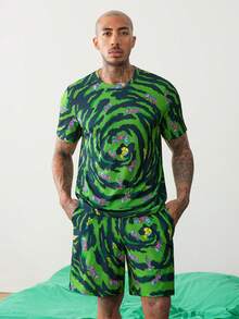 Rick and Morty X SHEIN Set da uomo con top a maniche corte girocollo colorblock con stampa cartoni animati e pantaloncini, casual per uso quotidiano e abbigliamento da casa - Verde - Visualizzare 7