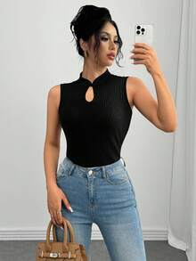 SHEIN Raffinéa 時尚性感浪漫復古青蛙鈕扣無袖針織背心女款 - 黑色 - 查看 6