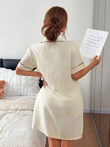 Napfluff Contrast Trim Bow Decor Patch Pocket Lapel Front Opening Women's Nightgown - Apricot - View 2
