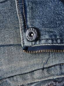 ROMWE Grunge Punk Y2K千禧辣妹骷髏刺繡十字鉚釘超低腰女款牛仔短褲 - 藍色 - 查看 4