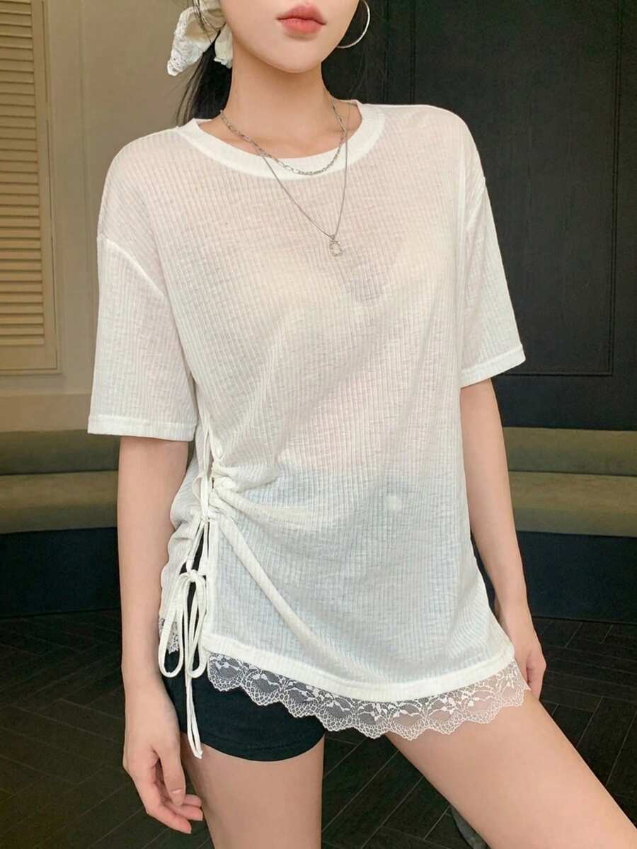 DAZY 夏秋鏤空蕾絲飾邊拼接繫帶抽繩長款白色寬鬆休閒短袖女款T恤 - 白色 - 查看 1