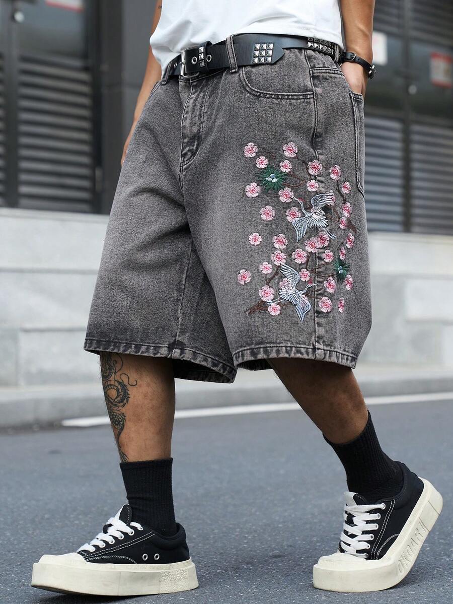 Manfinity EMRG 男士街頭風休閒刺繡灰色牛仔短褲 - 灰色 - 查看 1