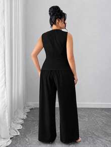 SHEIN Tall CURVE Conjunto Plus Size Feminino 2 Peças Elegante Cor Sólida Decote em V Colete Blazer Sem Mangas e Calça Longa Reta, Adequado para Uso Profissional e Deslocamento - Preto - Visão 2