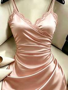 SHEIN Franclia 女款緞面蕾絲拼接百褶細肩帶洋裝 - 粉色 - 查看 3