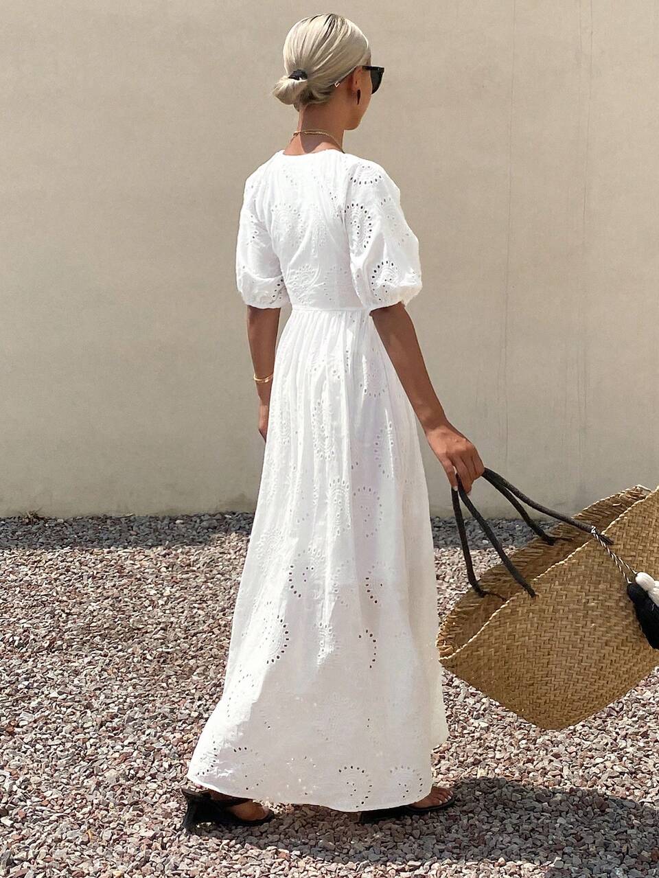 Women's Vacation Casual Sexy Solid Color Hollow Embroidery Dress Sundress Golf White Summer