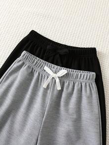 SHEIN 2件組男童休閒簡約百搭長褲 寬鬆舒適 適合外出、上學、度假、派對、運動 春夏秋季 適合夏季、街頭風日常、街頭風、外出、居家、度假、春夏時尚、夏季穿搭、輕鬆舒適、兒童疊穿、時尚童裝、休閒穿著、兒童學院風 - 彩色 - 查看 5